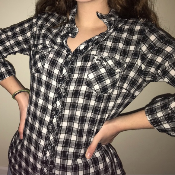 Button down flannel - Picture 2 of 2